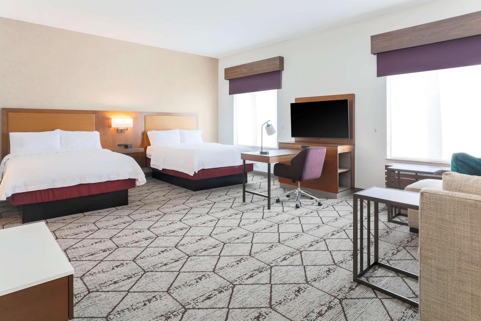 Hampton Inn & Suites Windsor-Sonoma Wine Country Екстериор снимка
