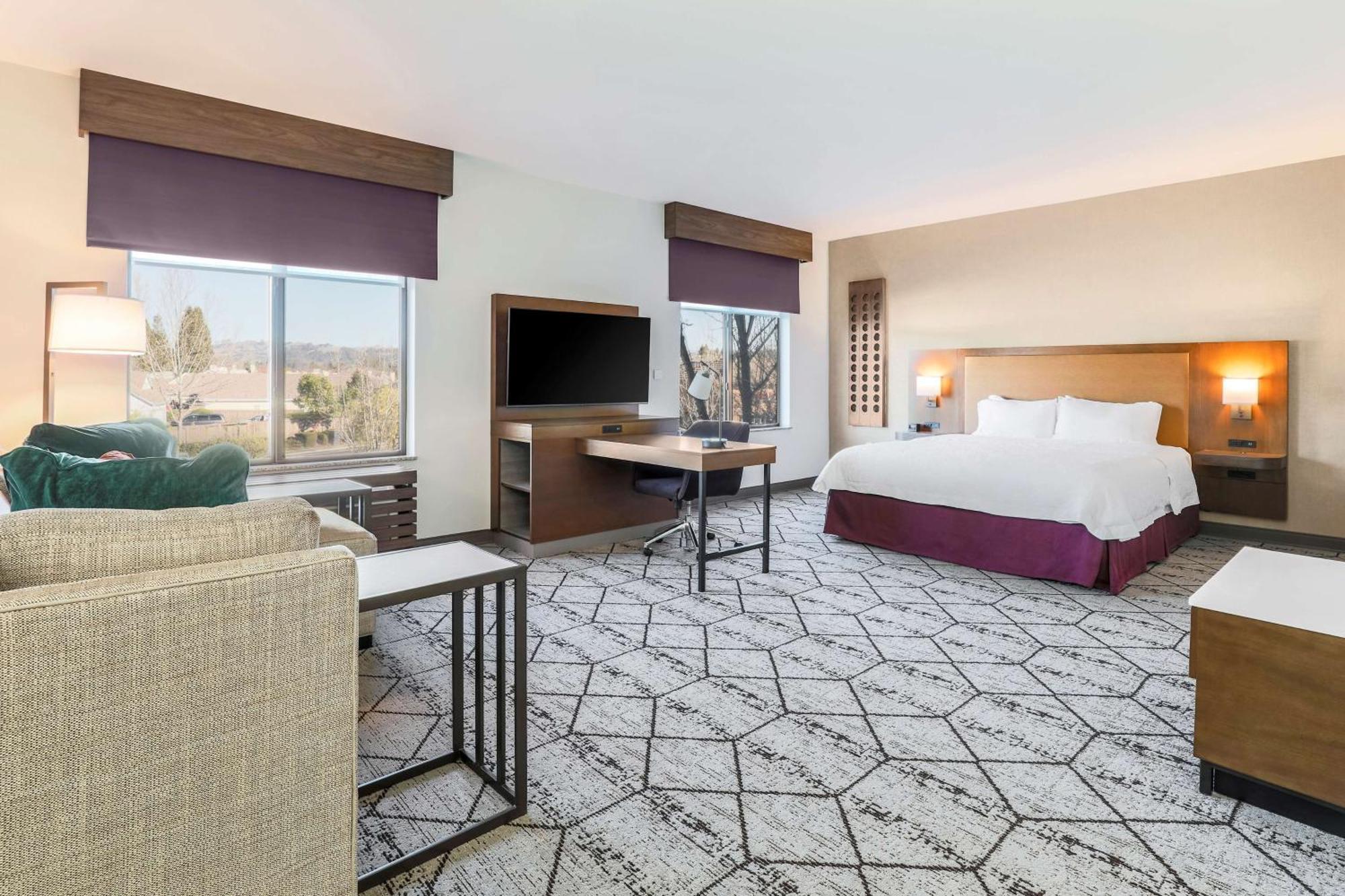 Hampton Inn & Suites Windsor-Sonoma Wine Country Екстериор снимка
